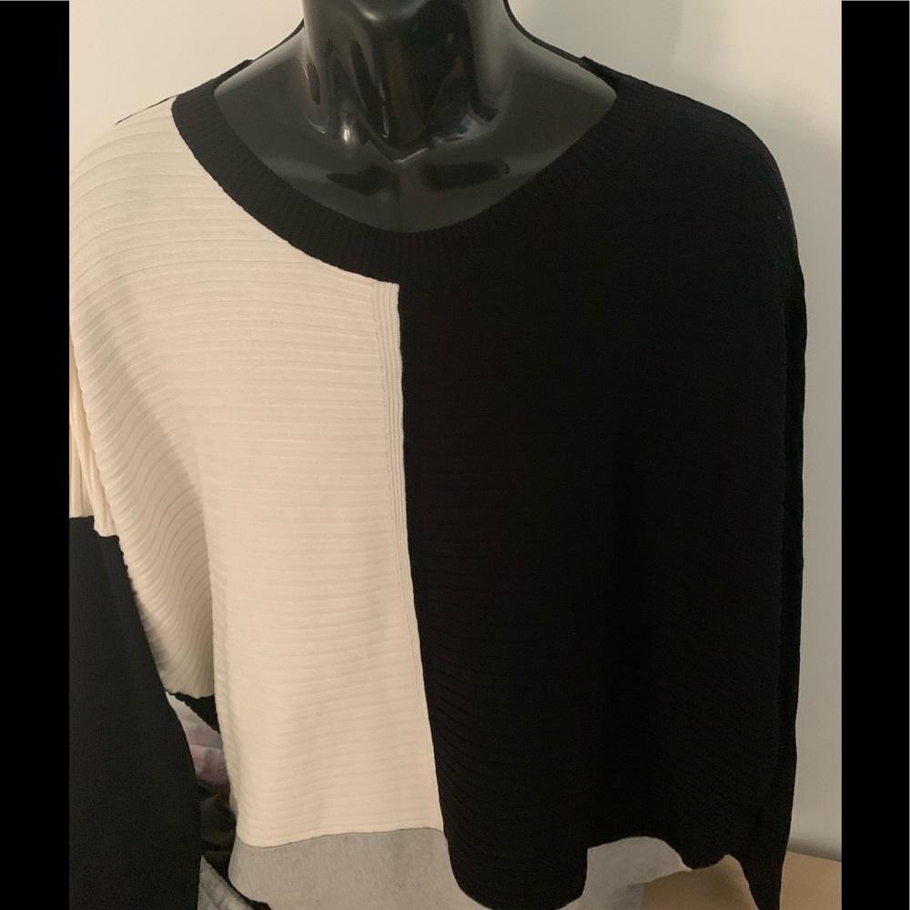 Dex Sweater/ New